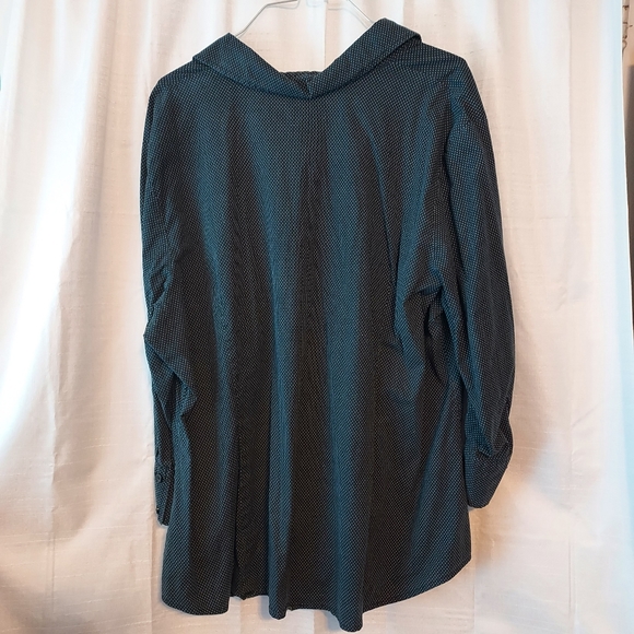 Women's 3X Button Blouse 3/4 Sleeve - Picture 3 of 8